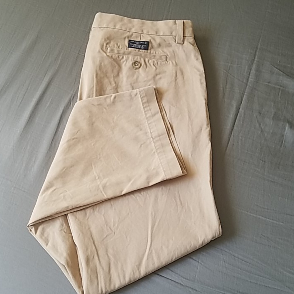 Men's chinos